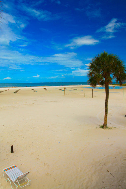 Carousel Beach Inn Fort Myers Beach Exterior photo