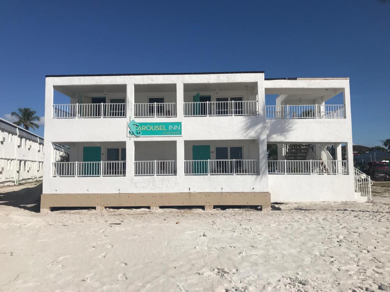 Carousel Beach Inn Fort Myers Beach Exterior photo